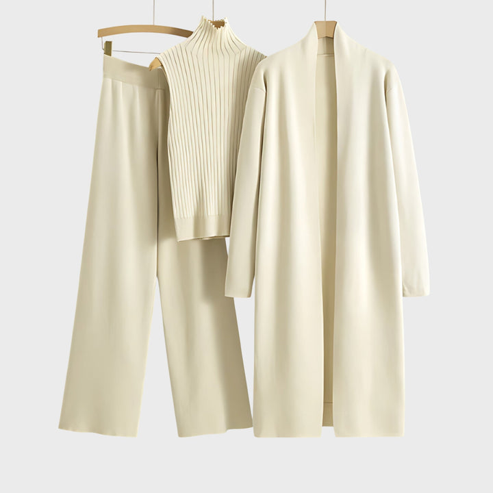 Yuliana™ - Комплект от три части